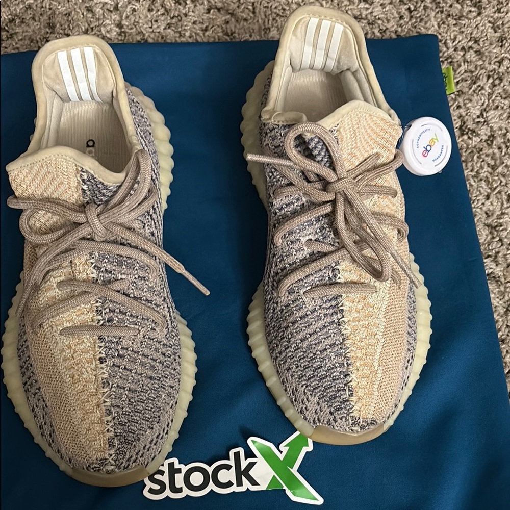 Yeezy 350 boost V2 Ash Pearl